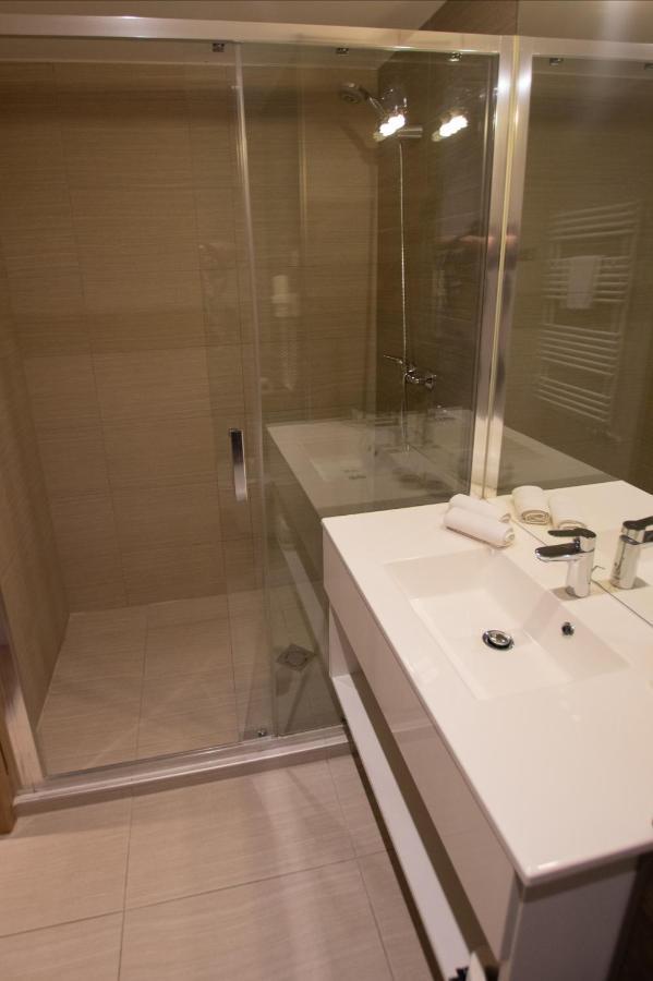 Vision Apartman Sarvar Ngoại thất bức ảnh